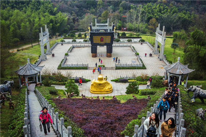 亚洲精品巨爆乳无码大乳巨