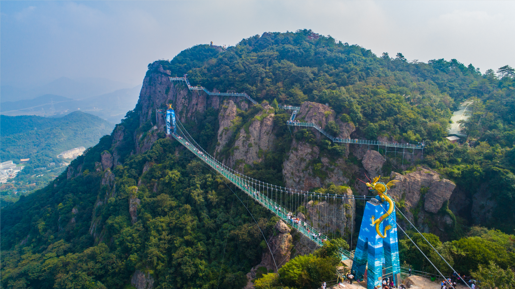 马仁奇峰献礼八一，欢迎军人军嫂免费来游玩！