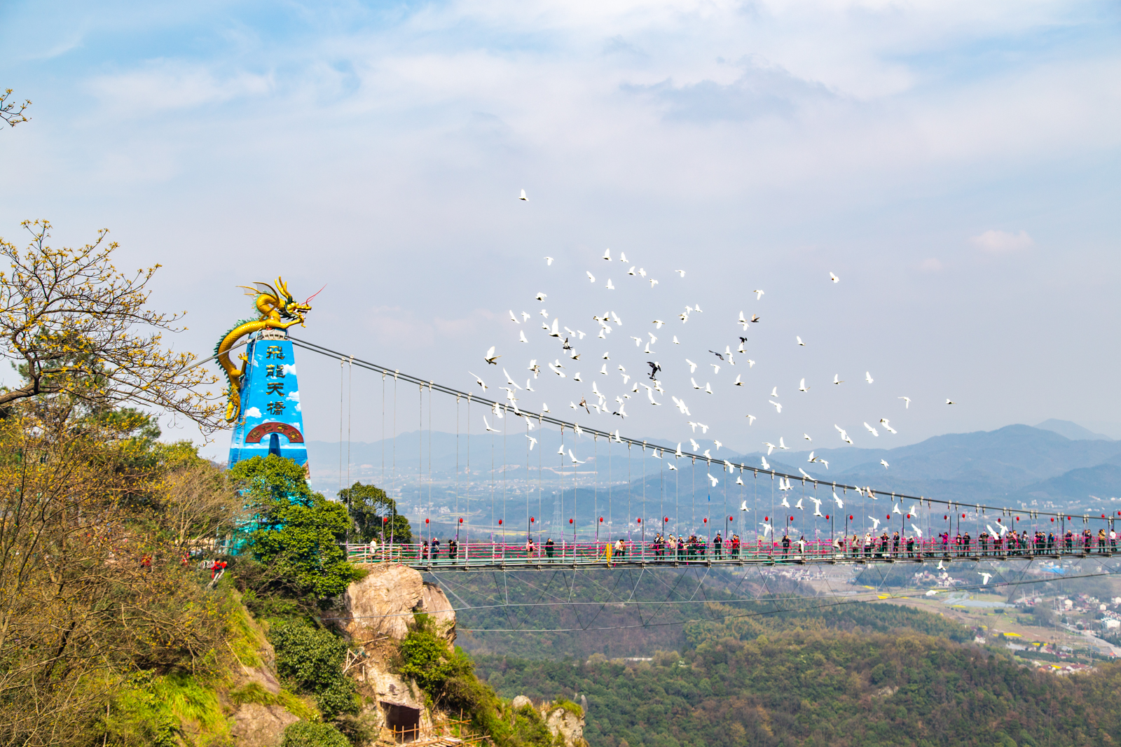 抓住秋天的尾巴，来马仁奇峰体验一次秋季心跳之旅吧！