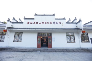 亚洲精品巨爆乳无码大乳巨