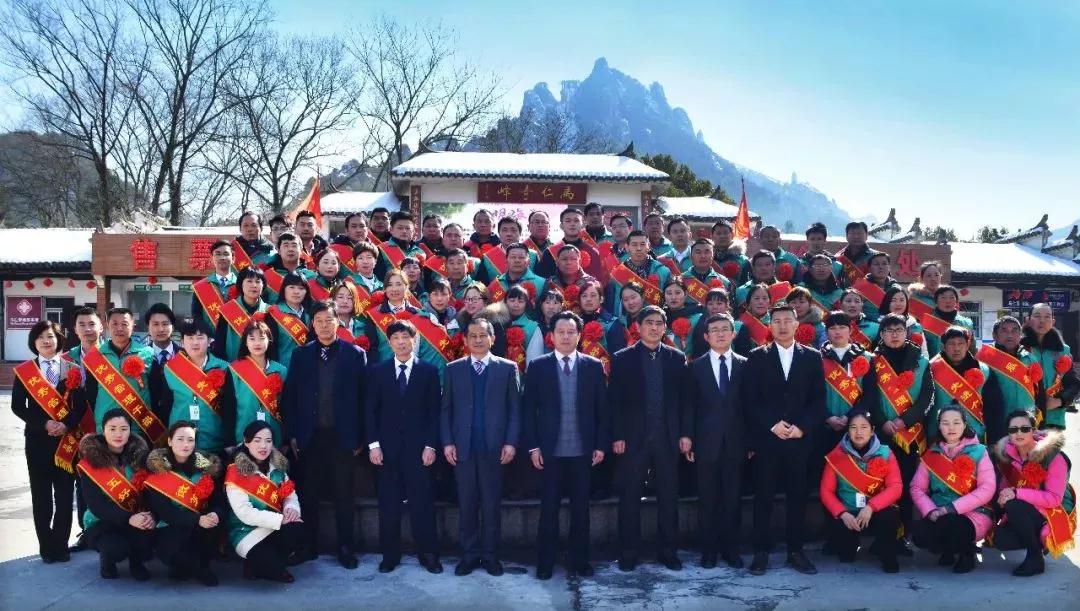 亚洲精品巨爆乳无码大乳巨