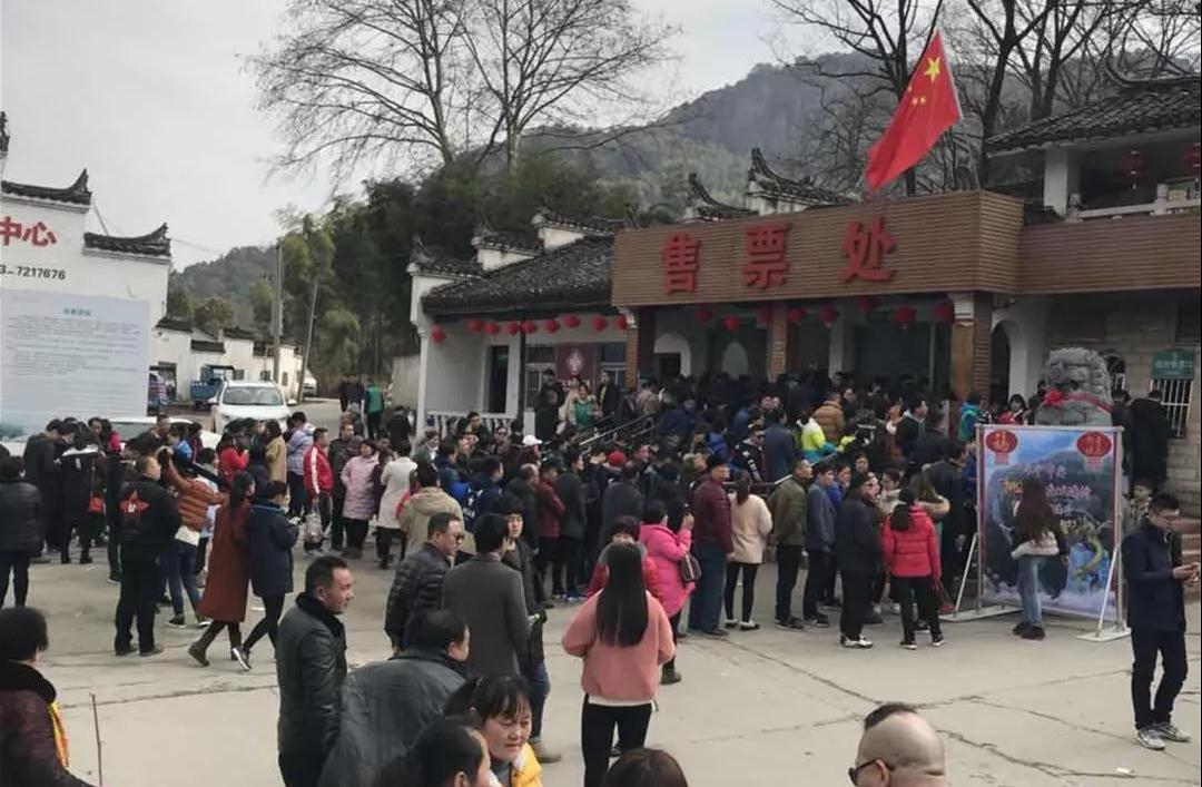 亚洲精品巨爆乳无码大乳巨