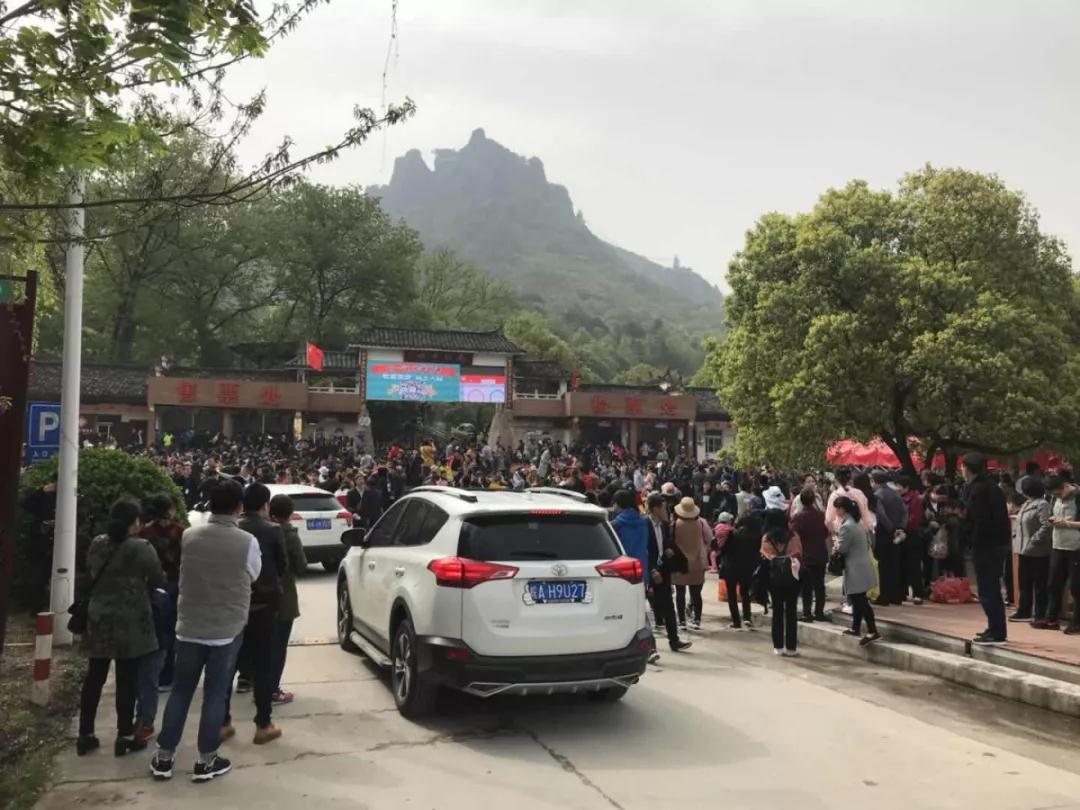 亚洲精品巨爆乳无码大乳巨