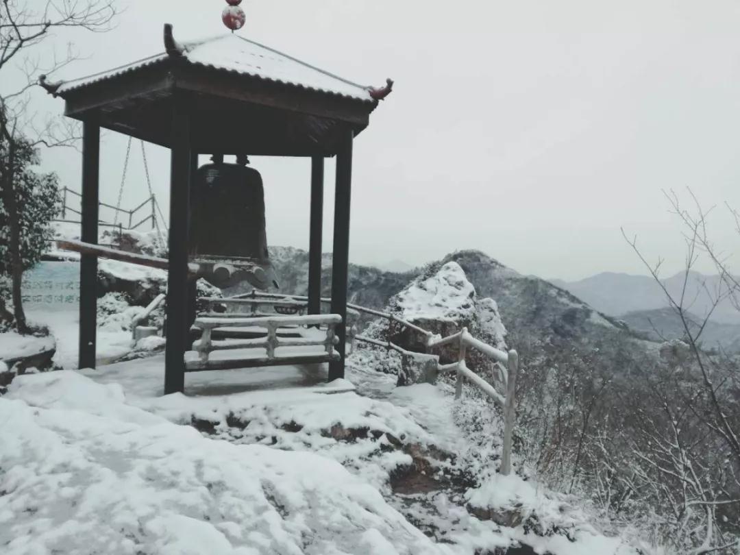 亚洲精品巨爆乳无码大乳巨