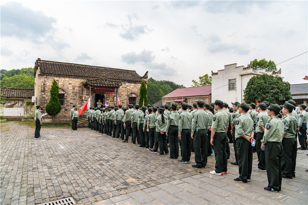 亚洲精品巨爆乳无码大乳巨