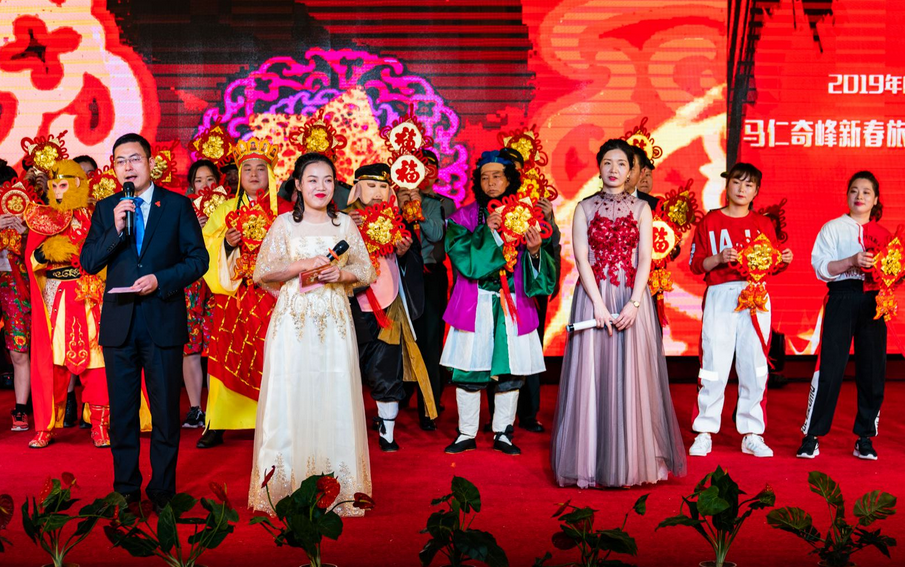 亚洲精品巨爆乳无码大乳巨