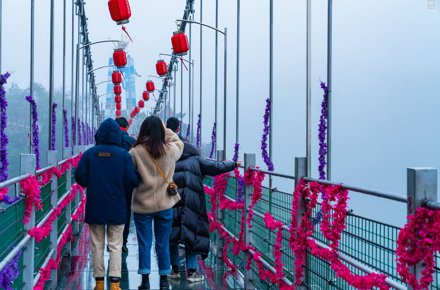 亚洲精品巨爆乳无码大乳巨