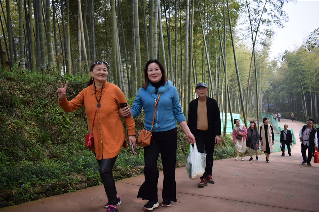 亚洲精品巨爆乳无码大乳巨