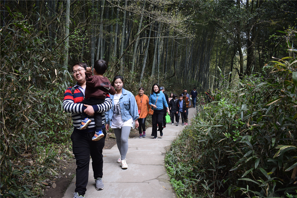 亚洲精品巨爆乳无码大乳巨