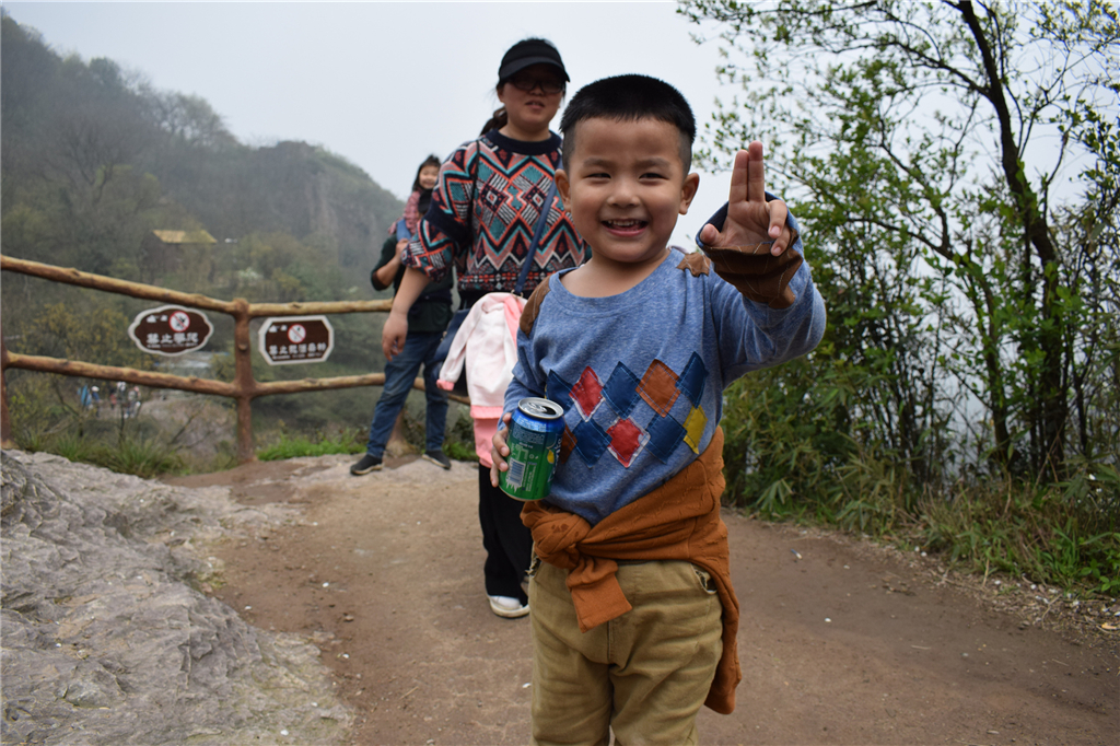 亚洲精品巨爆乳无码大乳巨