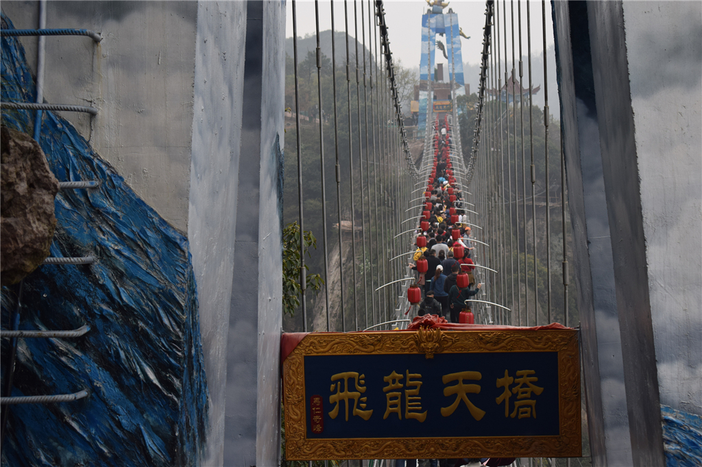 亚洲精品巨爆乳无码大乳巨