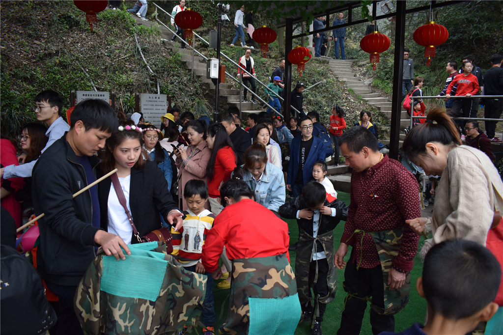 亚洲精品巨爆乳无码大乳巨