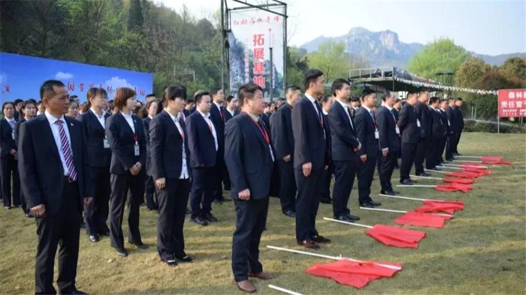 亚洲精品巨爆乳无码大乳巨