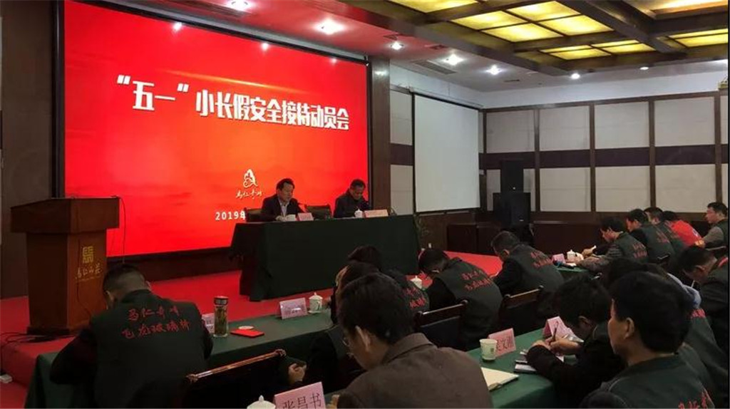 亚洲精品巨爆乳无码大乳巨