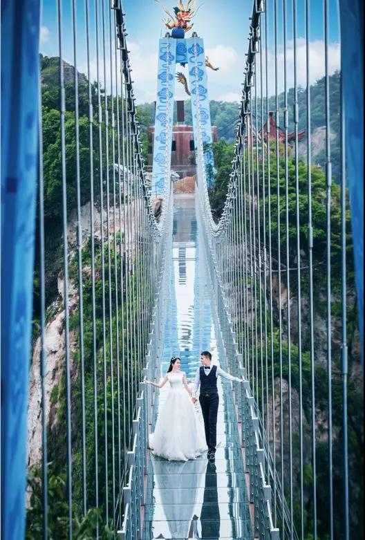 亚洲精品巨爆乳无码大乳巨