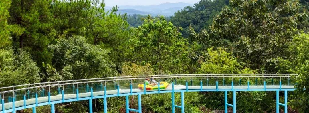 亚洲精品巨爆乳无码大乳巨