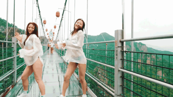 亚洲精品巨爆乳无码大乳巨