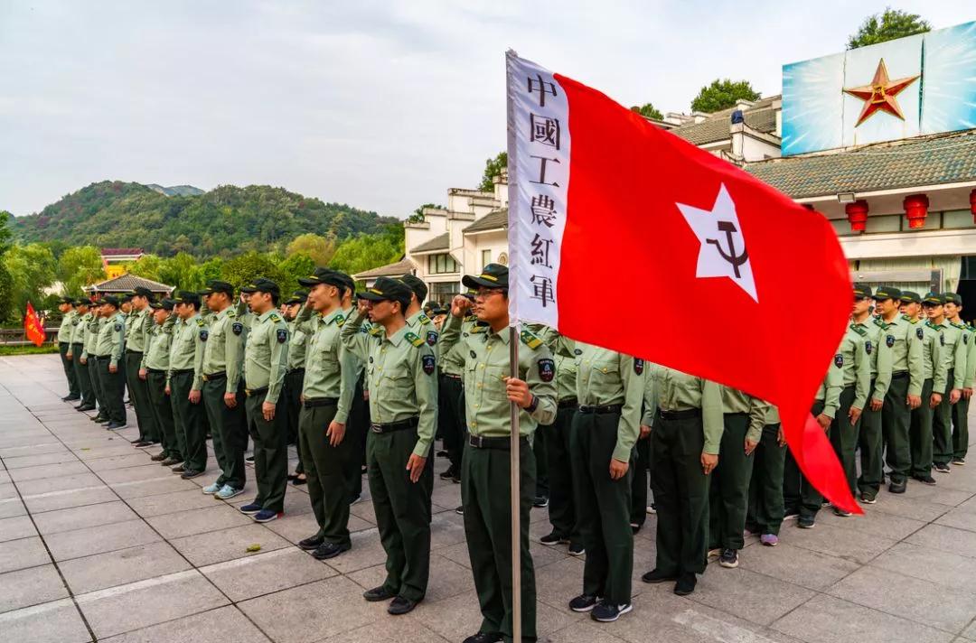 亚洲精品巨爆乳无码大乳巨