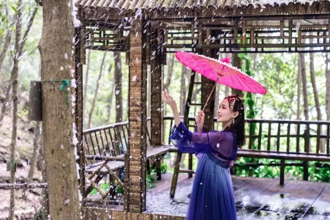 亚洲精品巨爆乳无码大乳巨