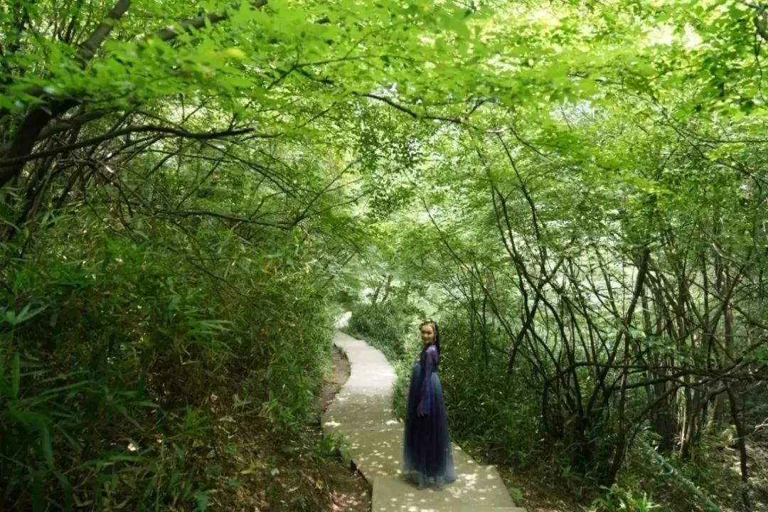 亚洲精品巨爆乳无码大乳巨