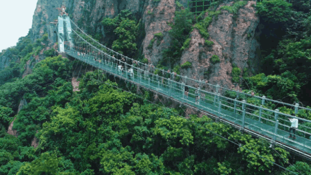 亚洲精品巨爆乳无码大乳巨