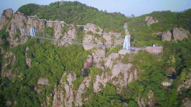 亚洲精品巨爆乳无码大乳巨