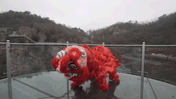 亚洲精品巨爆乳无码大乳巨