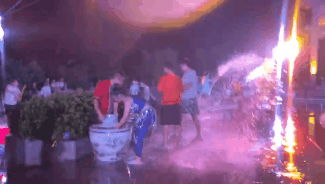 亚洲精品巨爆乳无码大乳巨