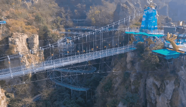 亚洲精品巨爆乳无码大乳巨