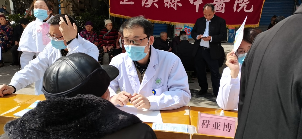 亚洲精品巨爆乳无码大乳巨