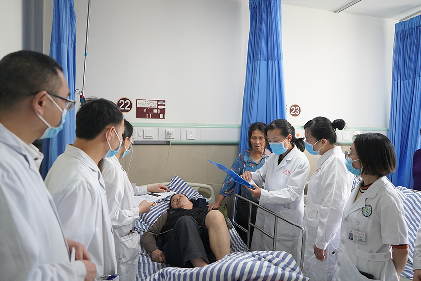 亚洲精品巨爆乳无码大乳巨