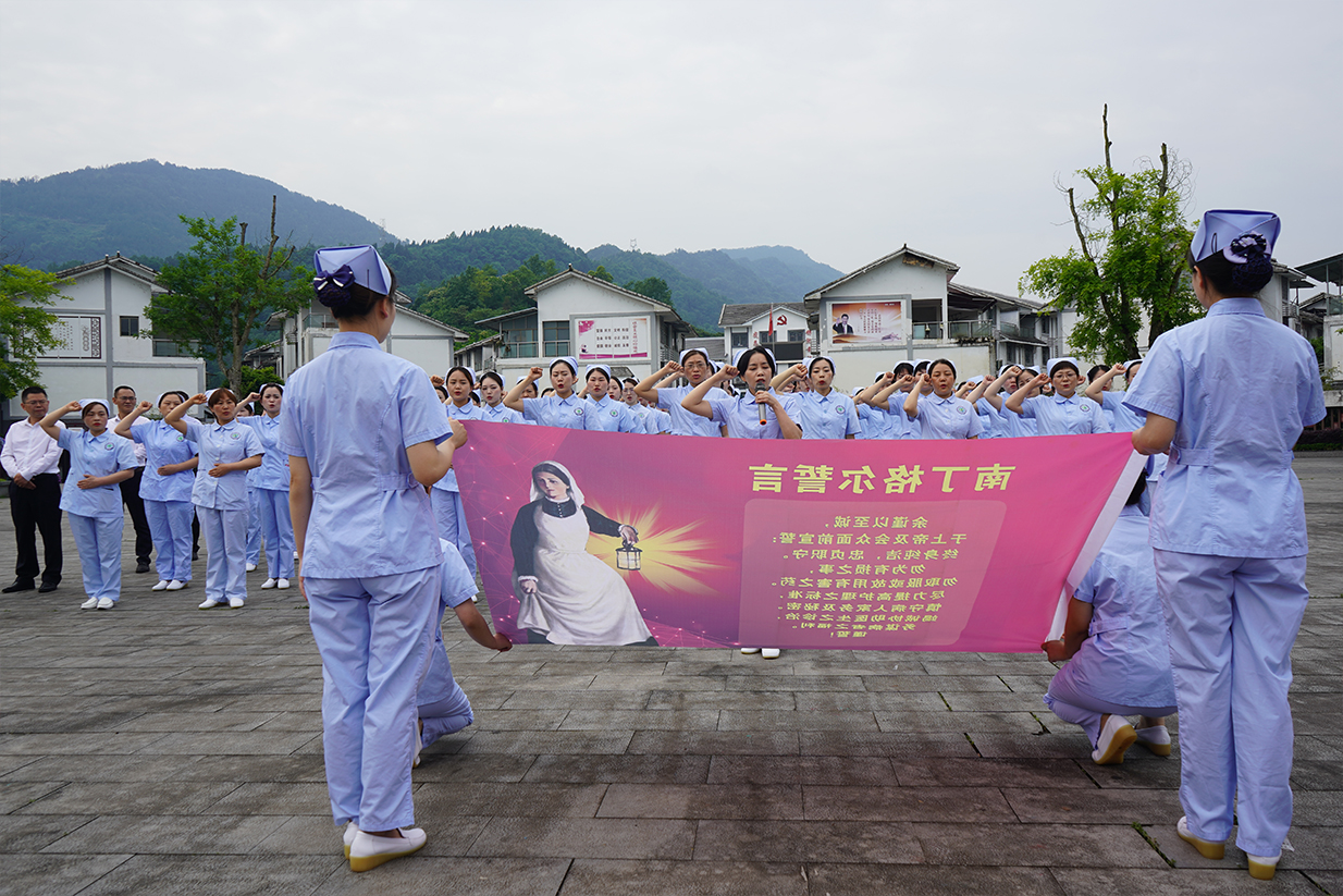 亚洲精品巨爆乳无码大乳巨
