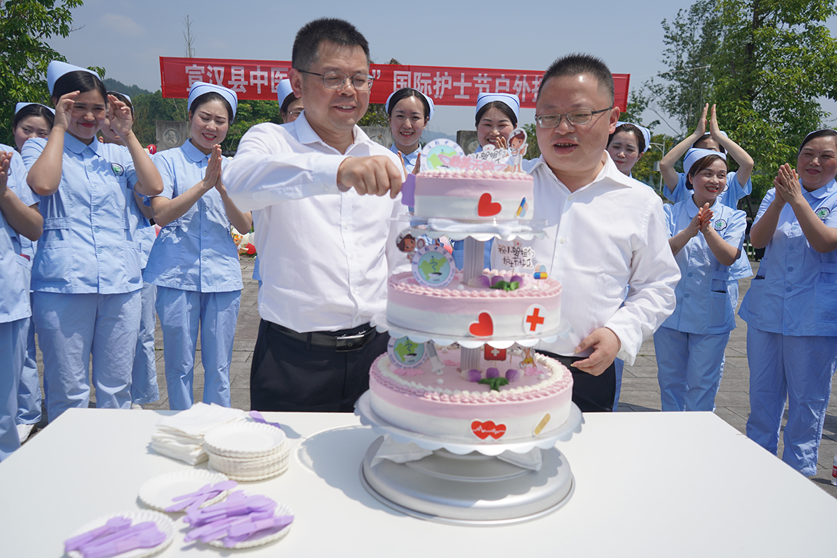 亚洲精品巨爆乳无码大乳巨