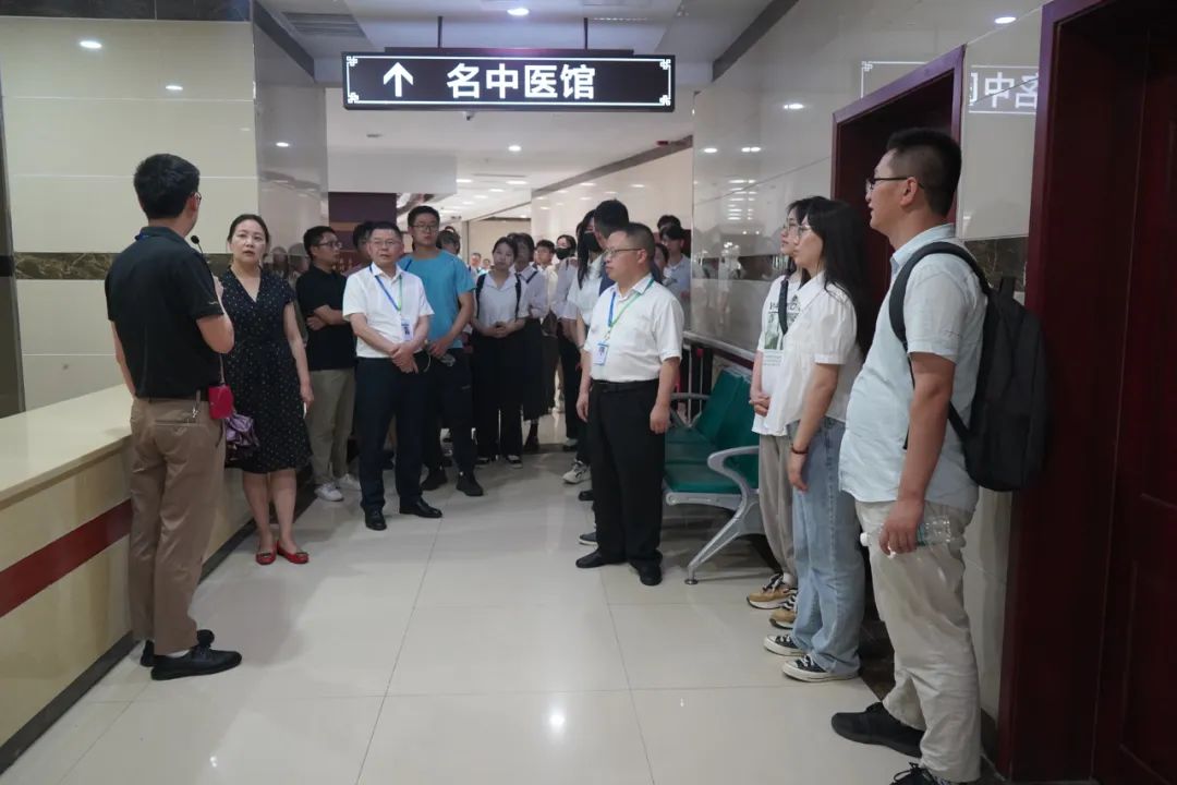 亚洲精品巨爆乳无码大乳巨