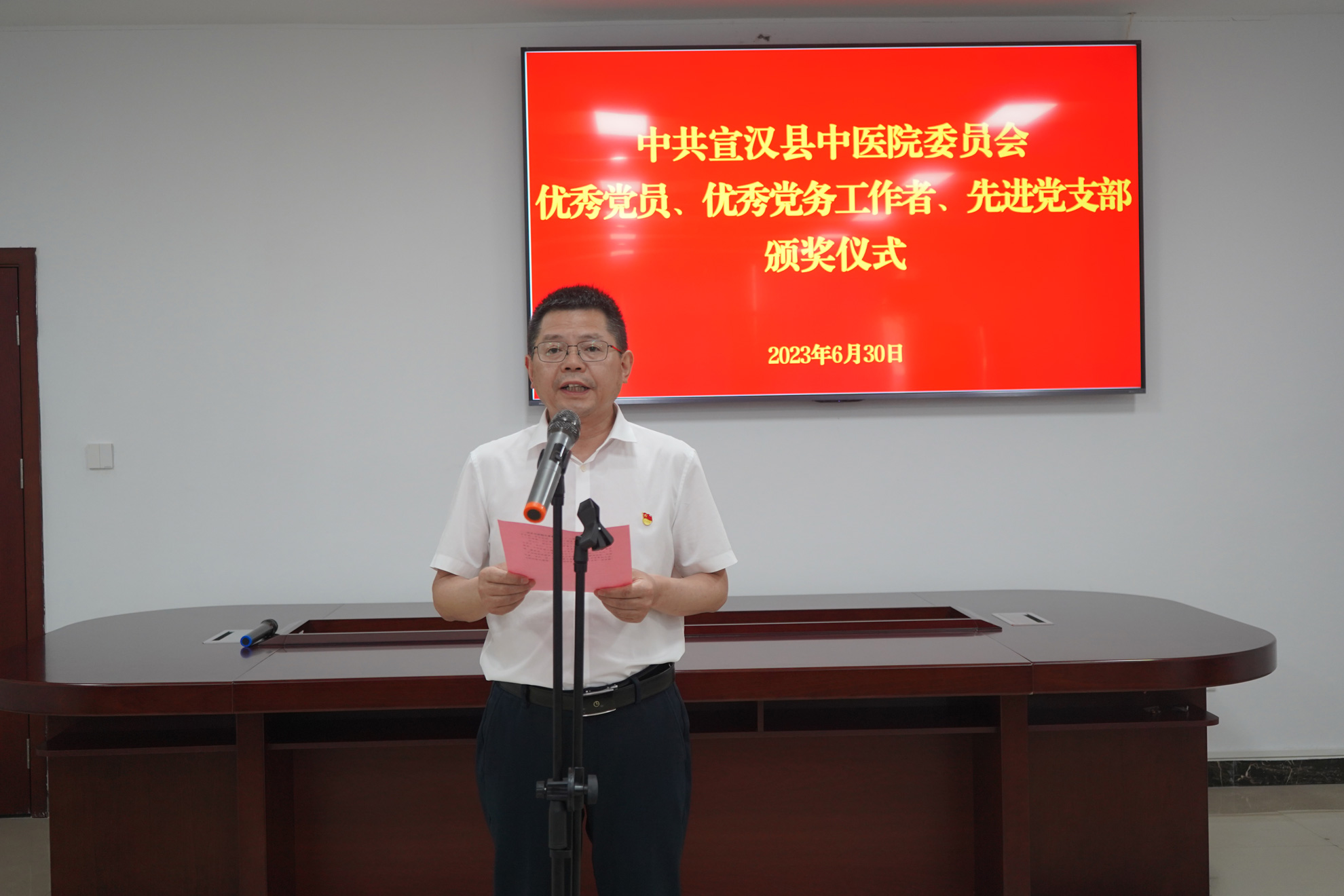 亚洲精品巨爆乳无码大乳巨