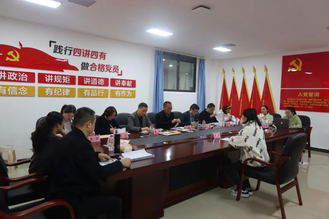 亚洲精品巨爆乳无码大乳巨